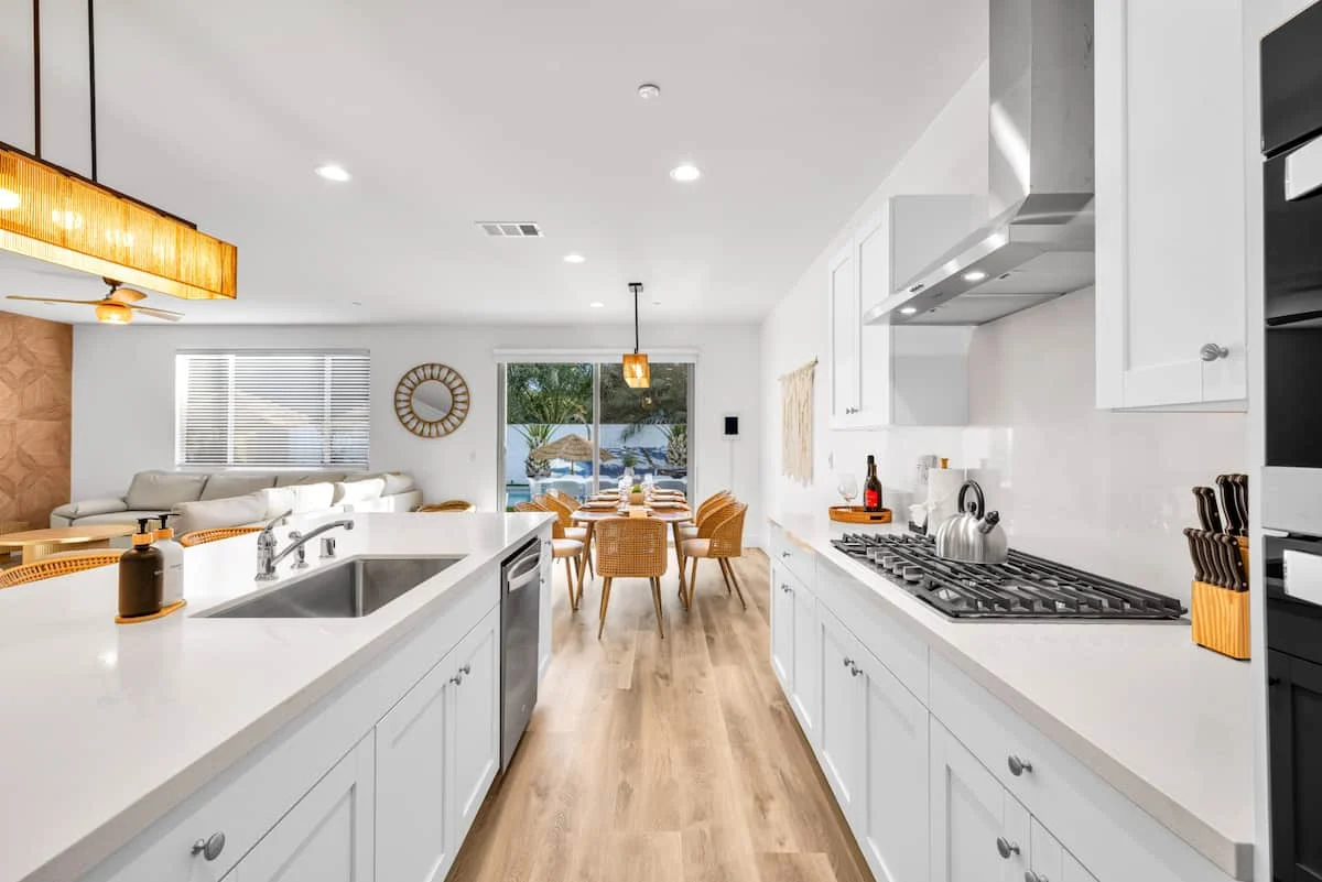 Casa Moreno - Full kitchen image 5