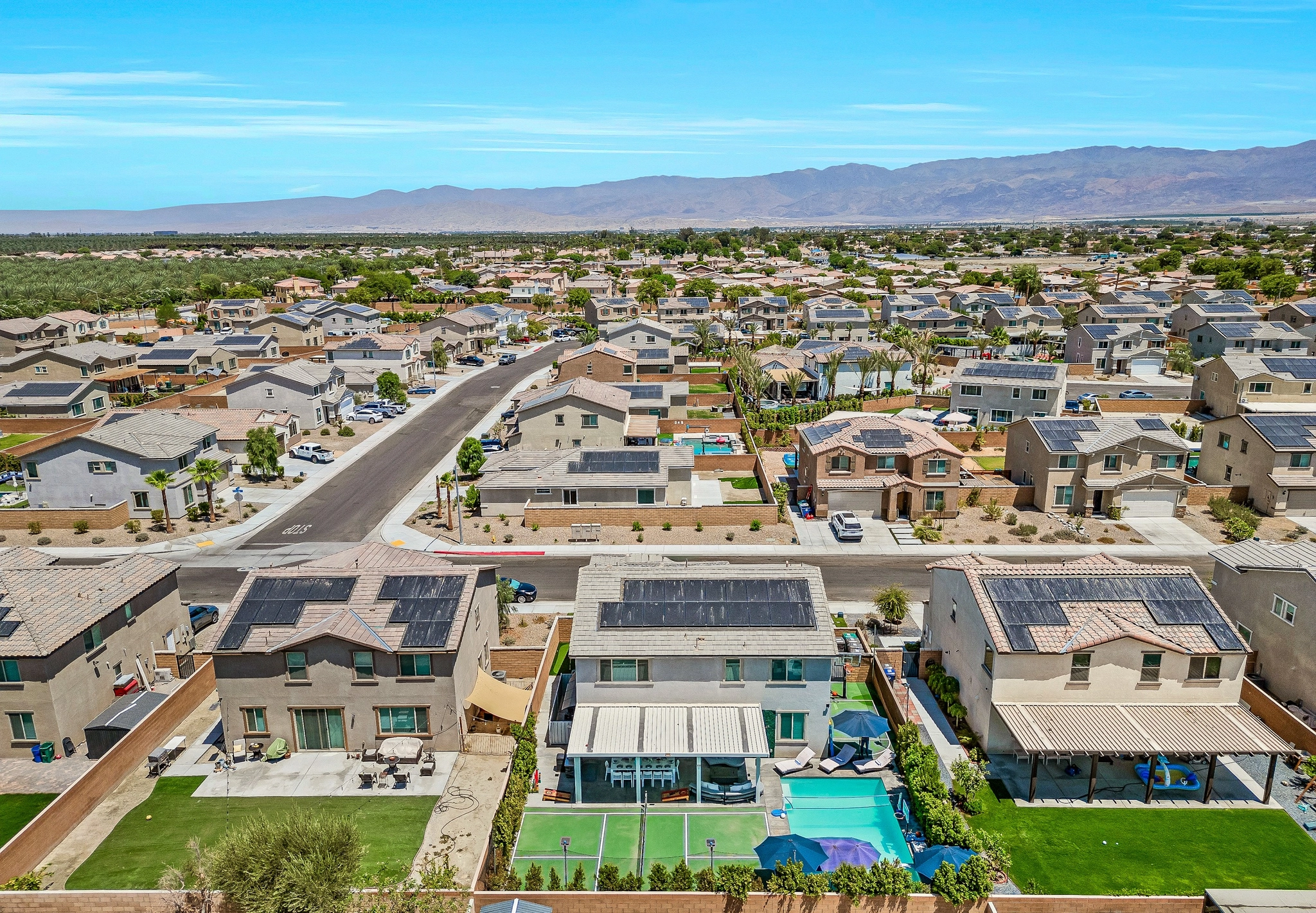The Clubhouse in Coachella - Exterior image 5