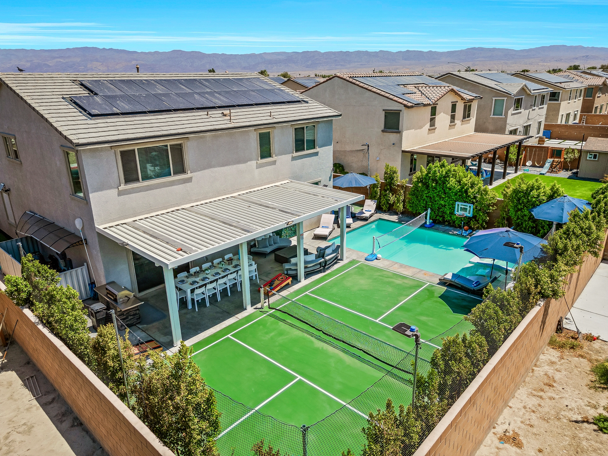 The Clubhouse in Coachella - Exterior image 7