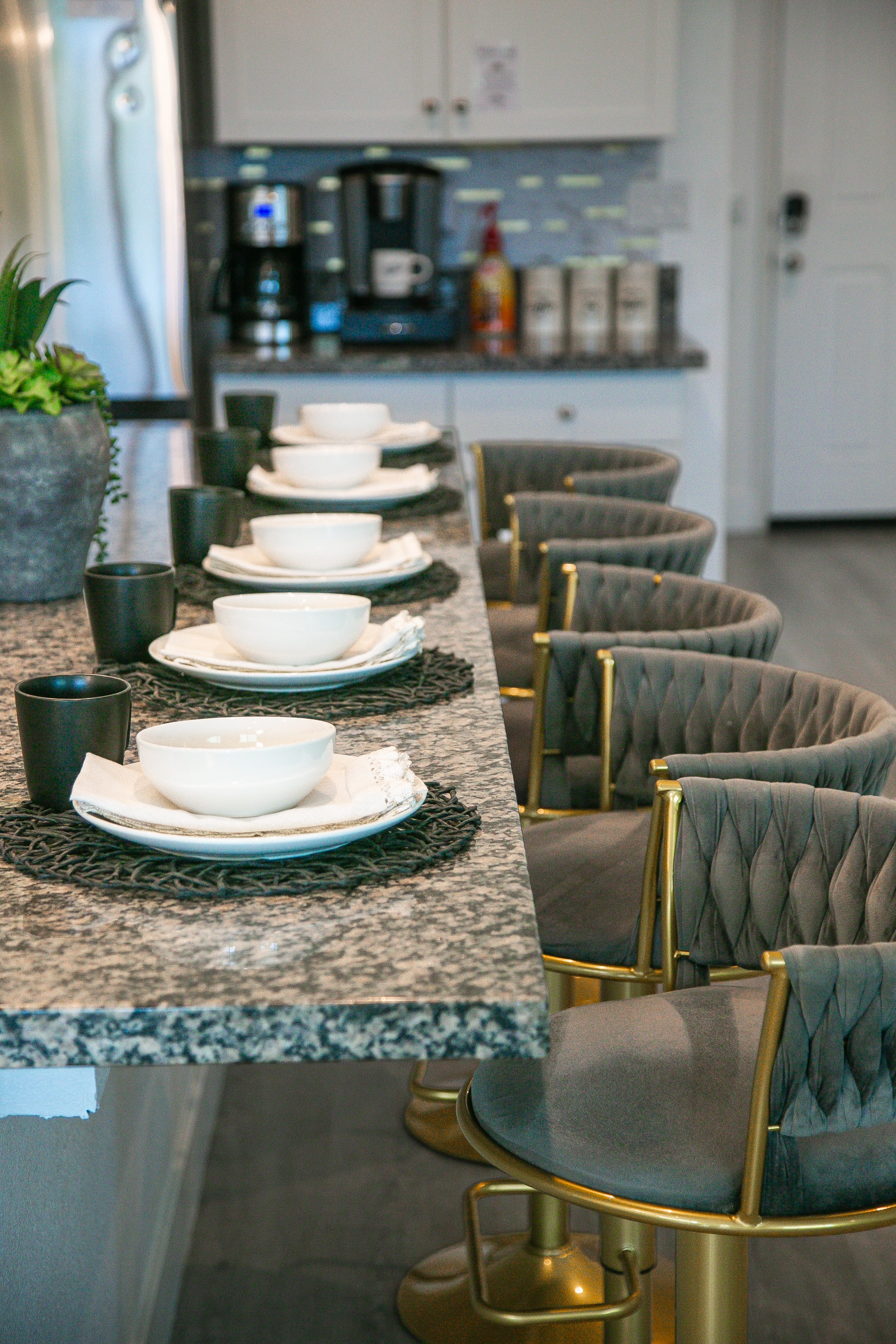 The Clubhouse in Coachella - Full kitchen image 4
