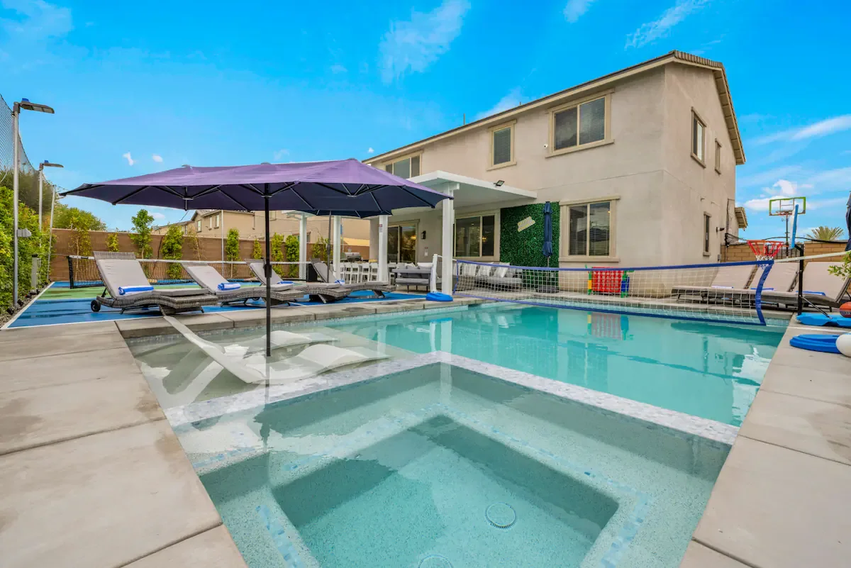 The Clubhouse in Coachella - Pool image 1