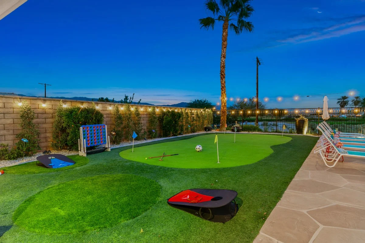 Del Lago 12
